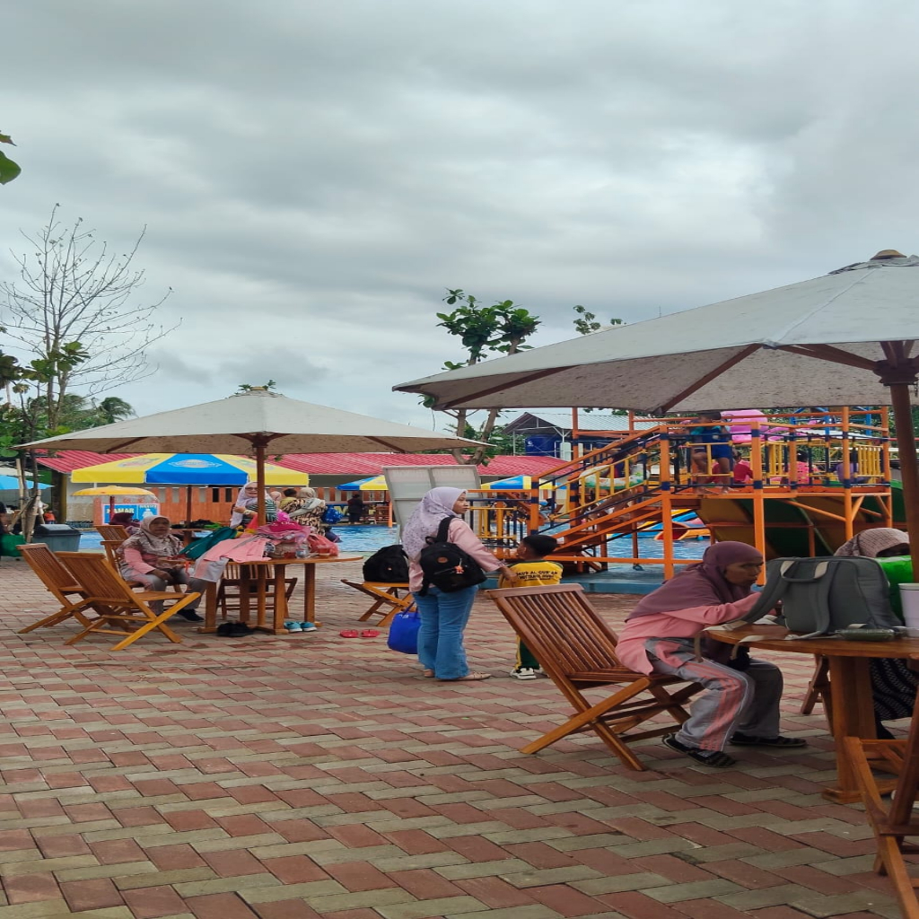 JatiOmbo Waterpark Tangerang - 15