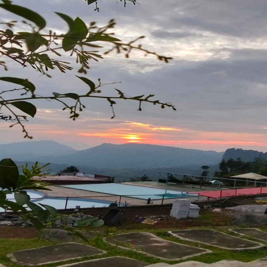 Nirvana Valley Resort - 4