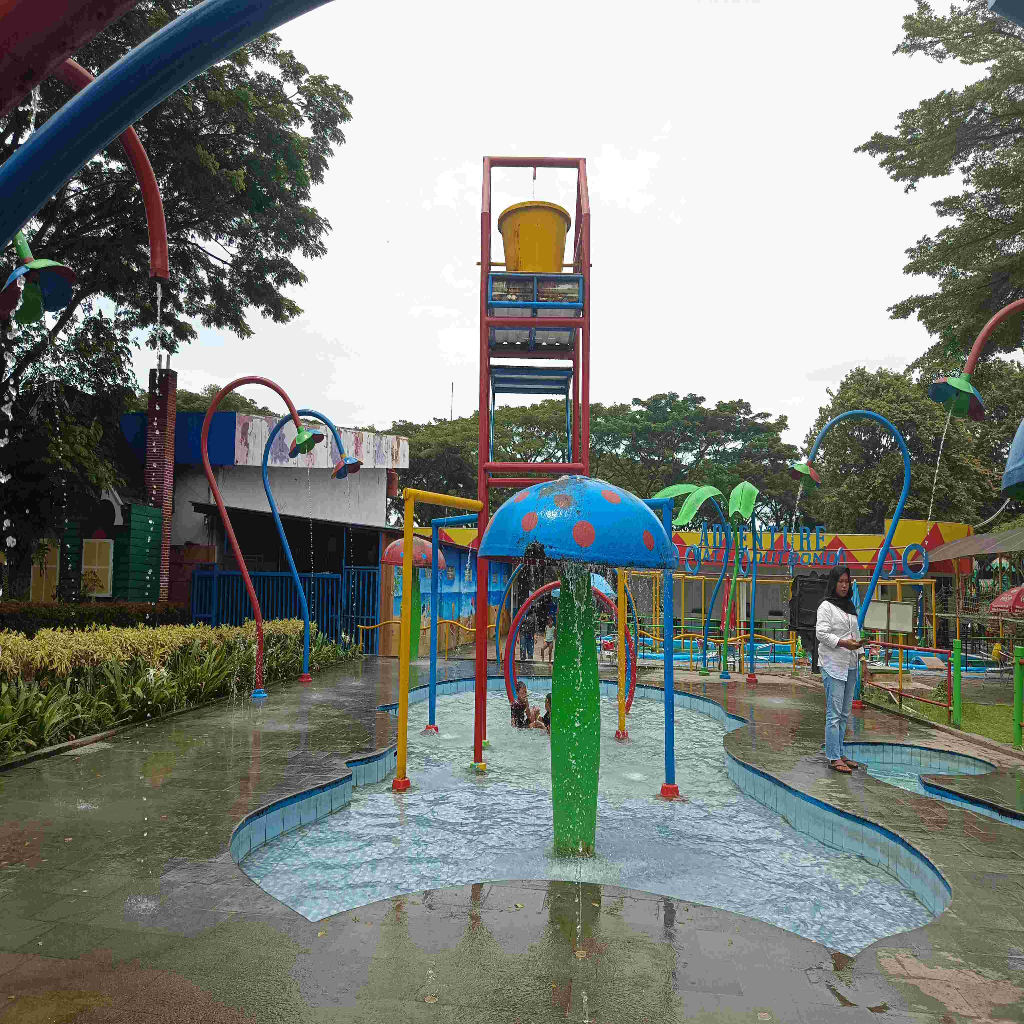 Citra Raya World Of Wonders Theme Park - 16