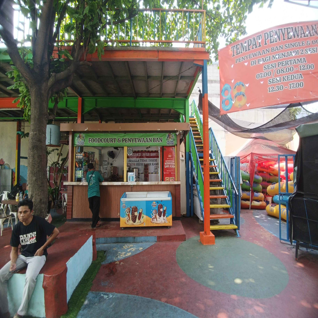 Kedai Kolam Ombak