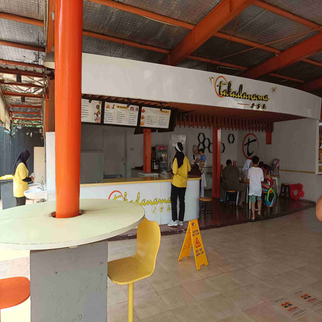 Foodcourt dan Tenant